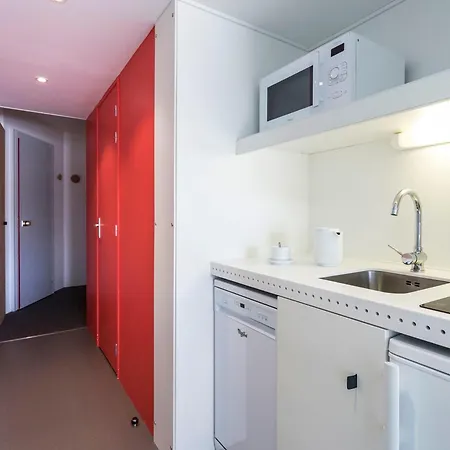 Renove Aux Pieds Avec Balcon - Fr-1-346-396 Les Arcs (Savoie)
