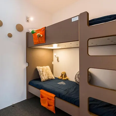 Rénové Aux Pieds Avec Balcon - Fr-1-346-396 Les Arcs (Savoie)