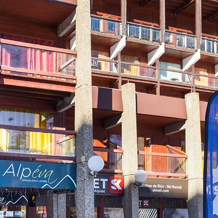 Appartamento Rénové Aux Pieds Avec Balcon - Fr-1-346-396